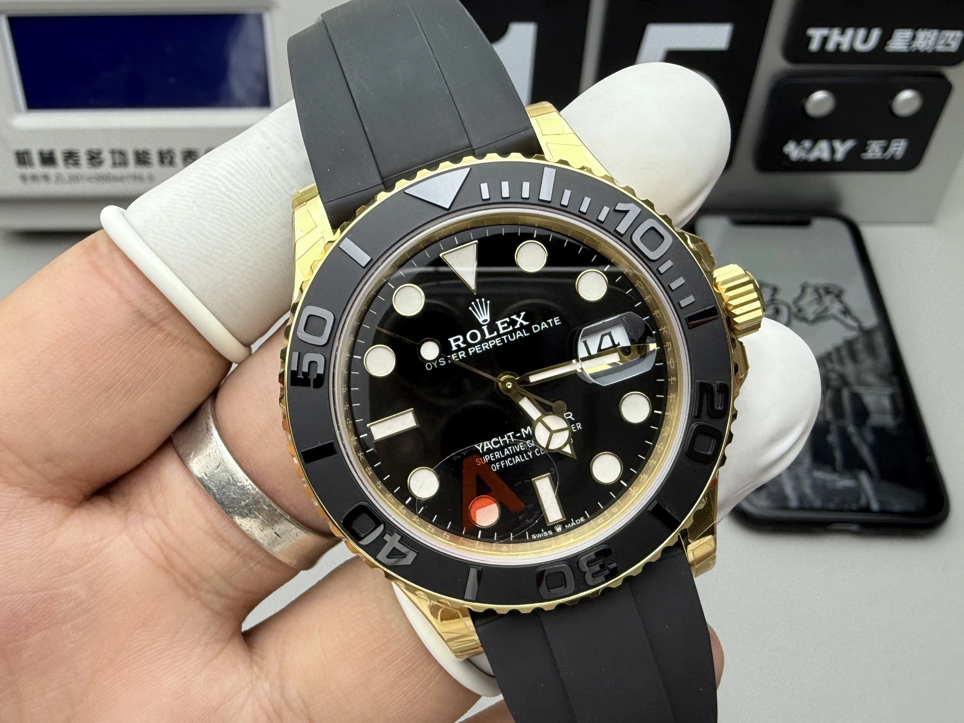 ROLEX YACHT-MASTER 42MM