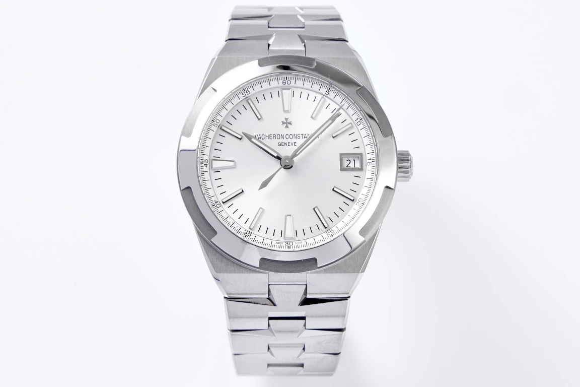 VACHERON CONSTANTIN OVERSEAS SELF-WINDING 41 MM WATCH