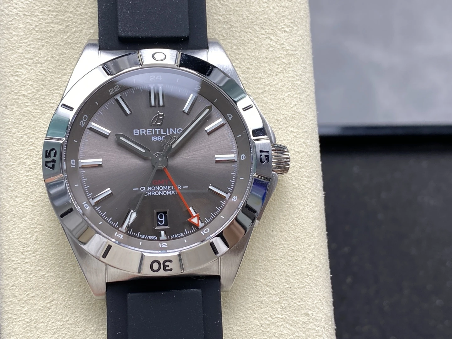 Breitling GMT  40,mm