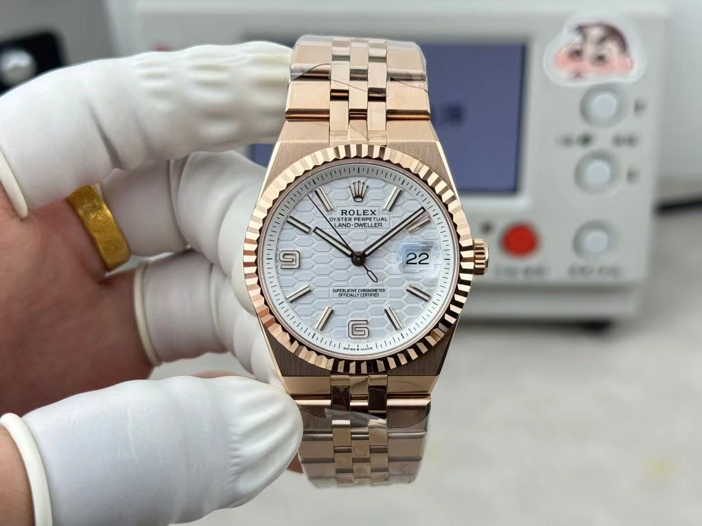 Rolex Land Dweller Rose gold